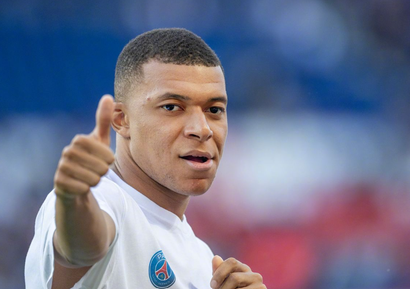 姆巴佩伤情引发皇马与团队复出时间分歧